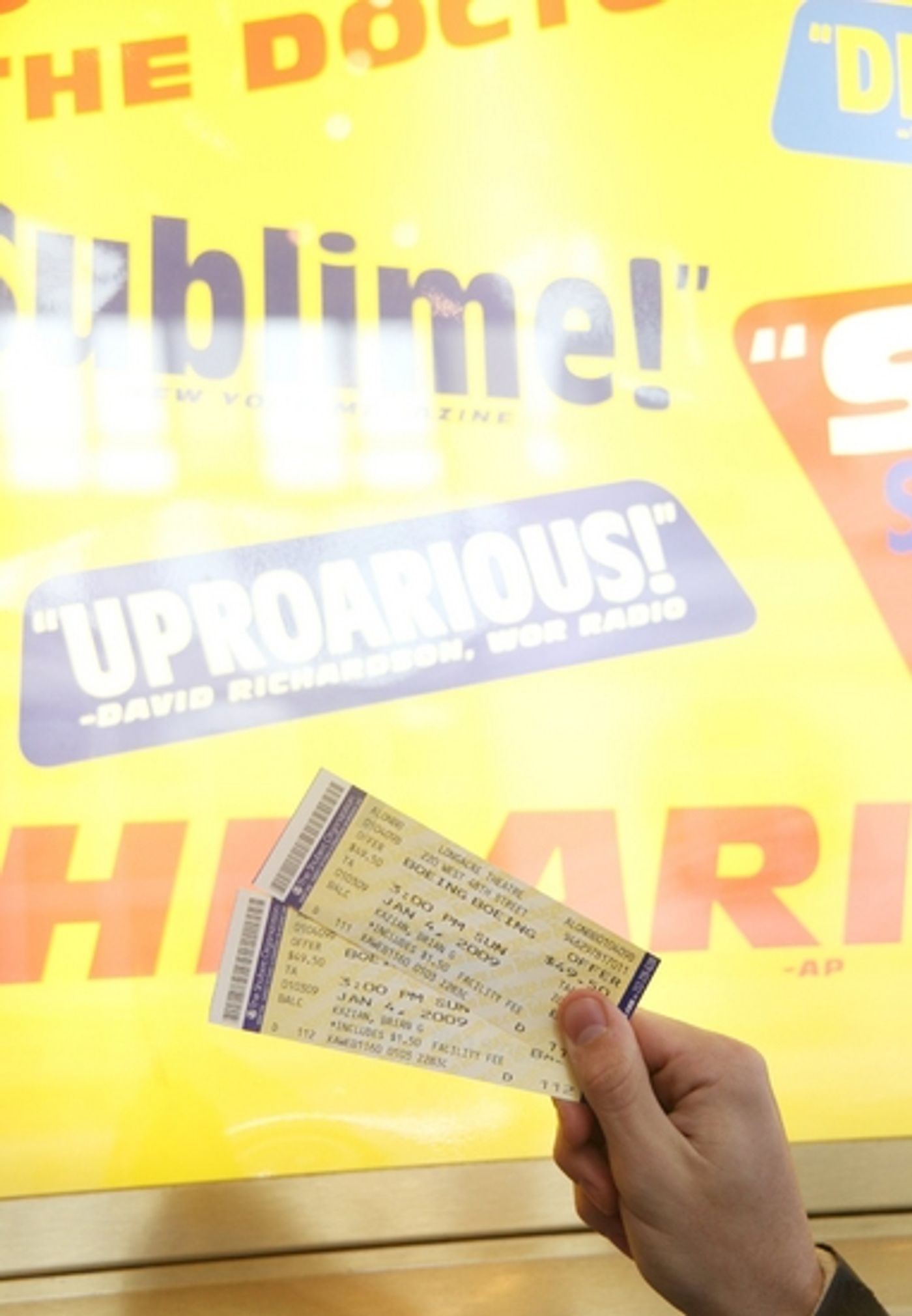 Photo Essay: January 4th, 2009 'Closing Day on Broadway'  Image