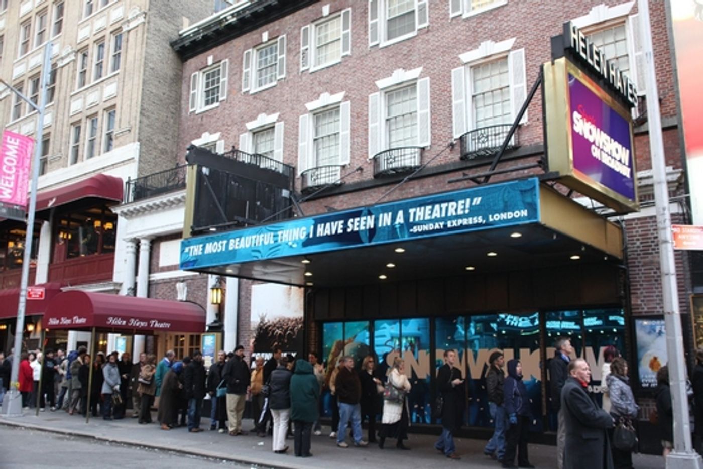 Photo Essay: January 4th, 2009 'Closing Day on Broadway'  Image
