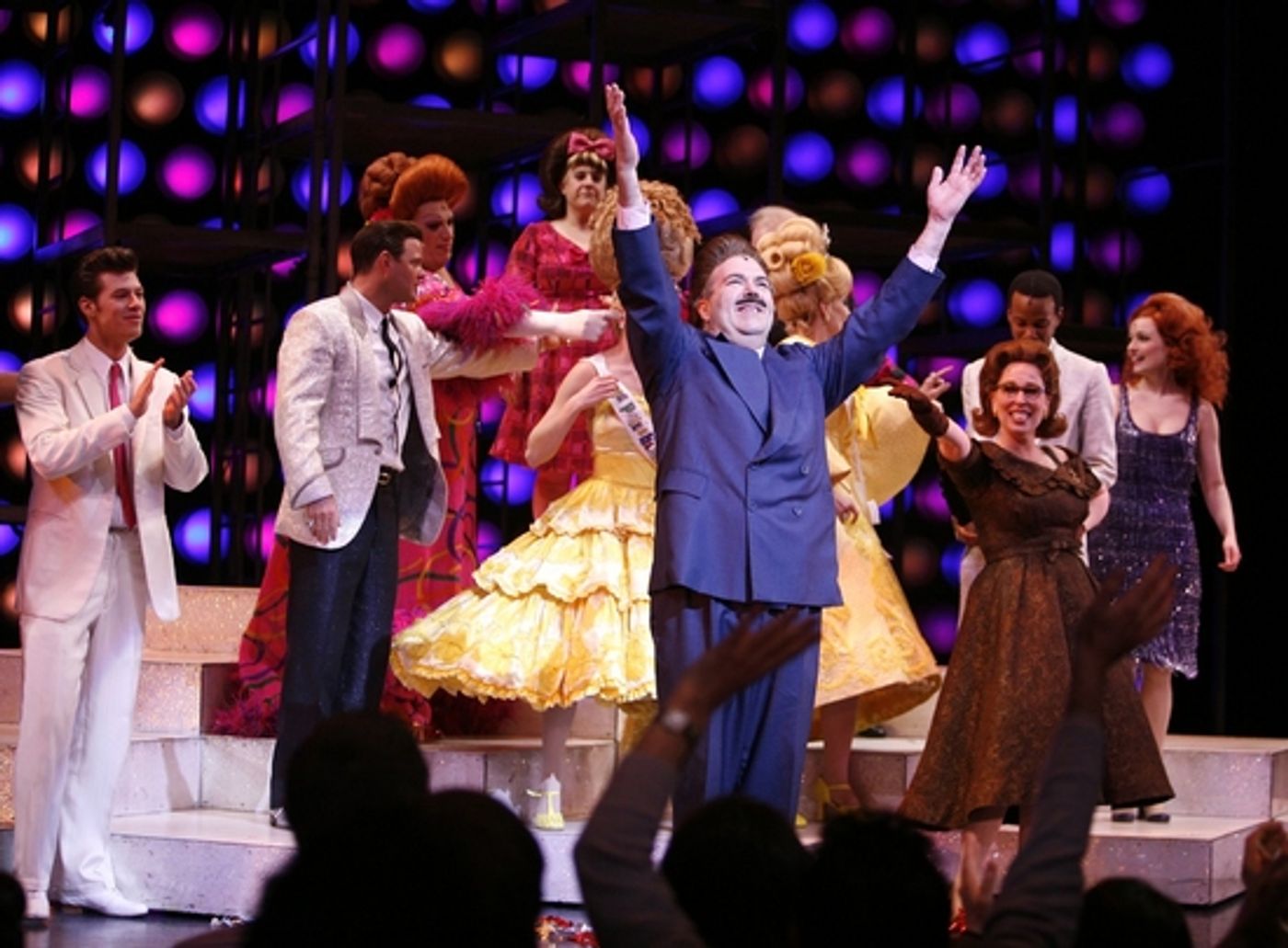 Photo Coverage: 'HAIRSPRAY' The Final Curtain-Goodbye To Baltimore!  Image