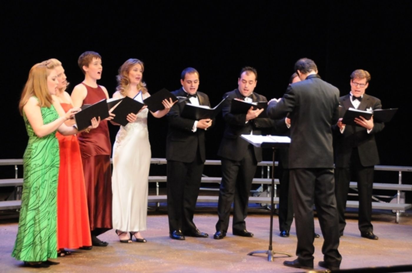 Photo Flash: Dicapo Opera Theatre's YULETIDE CLASSICS  Image