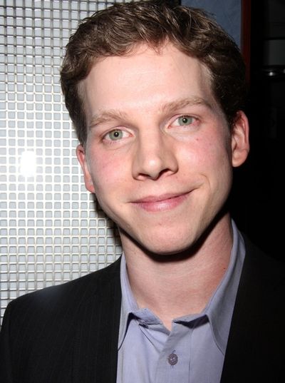 Stark Sands Photo