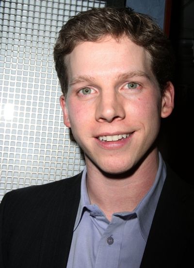 Stark Sands Photo