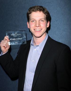 Stark Sands Photo