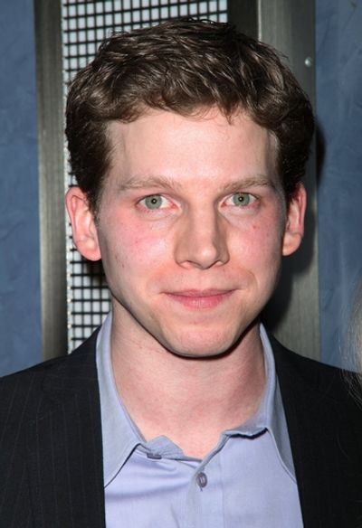 Stark Sands Photo