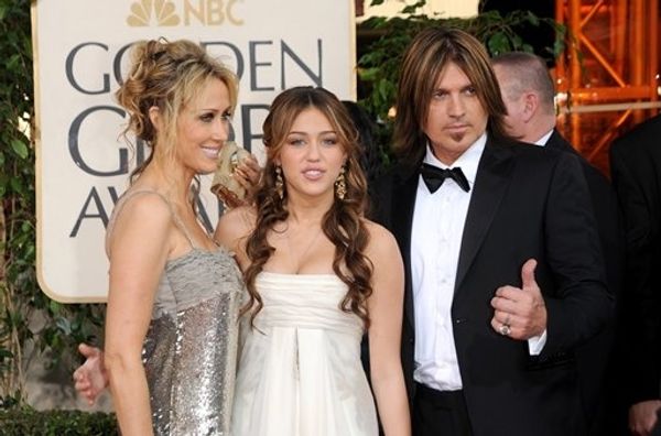 Tish Cyrus, Miley Cyrus, Billy Ray Cyrus Photo