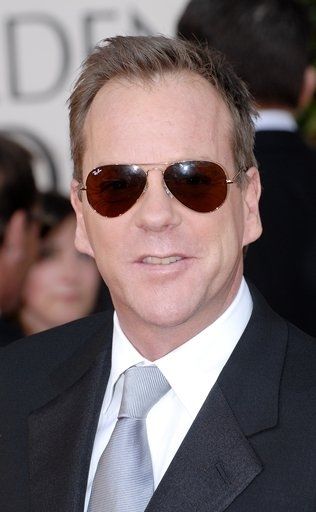 Photo Coverage: 66th ANNUAL GOLDEN GLOBES - The Arrivals — photo 39 of 60