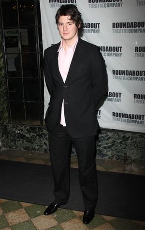 Benjamin Walker Photo