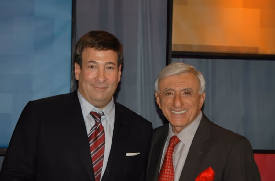 Photo Coverage: Jamie Farr Live at WLIW Image