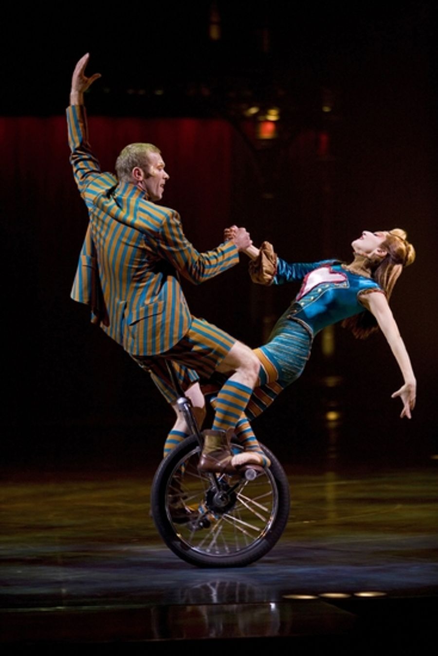 Photo Flash: CIRQUE DU SOLEIL Presents KOOZA Image