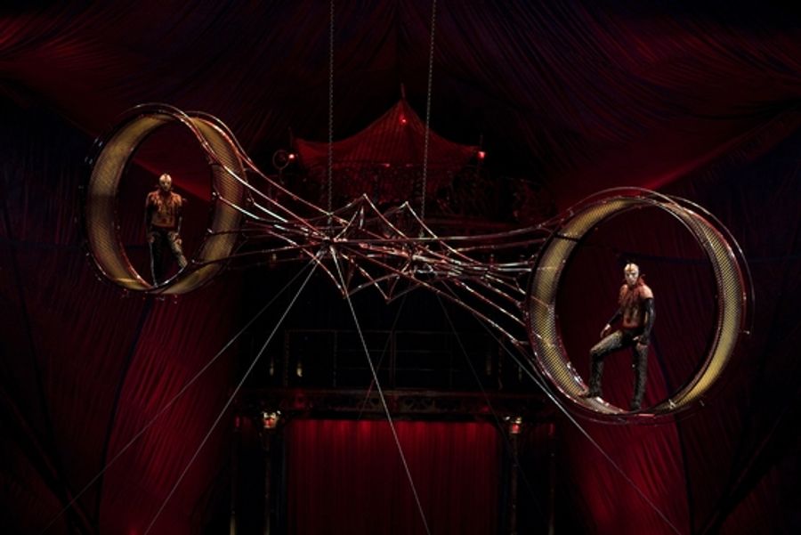 Photo Flash: CIRQUE DU SOLEIL Presents KOOZA Image