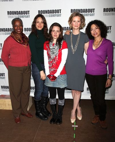 Aleta Mitchell, Natalie Gold, Shana Dowdeswell, Cynthia Nixon and Mimi Lieber

 Photo