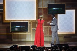 Mary J. Blige and Sean 'Puffy' Combs

 Photo