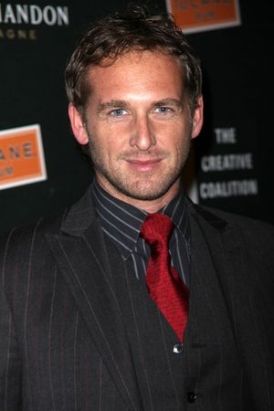 Josh Lucas @ BroadwayWorld Josh Lucas Photo