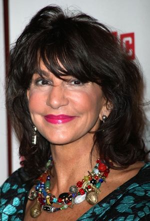 Mercedes Ruehl Photo