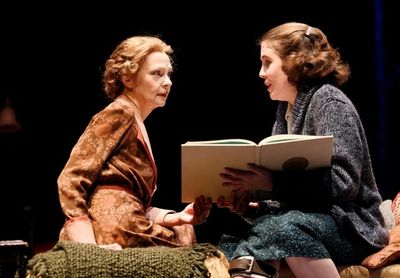 JUDITH-MARIE BERGAN as Amanda and MARIANNE MILLER as Laura (Photo by Jon Gardiner.) Photo