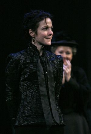 Mary-Louise Parker Photo