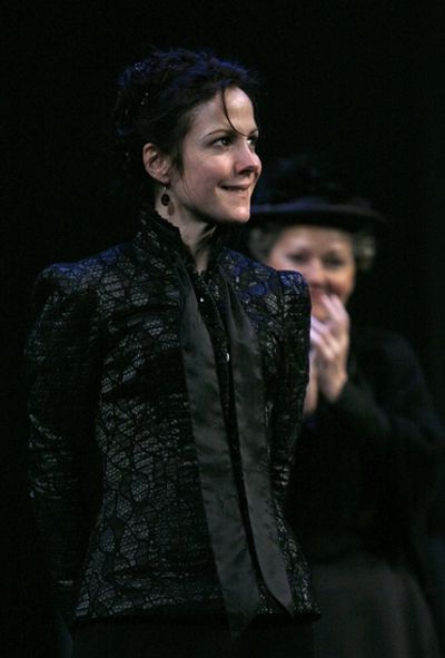 Mary-Louise Parker Photo
