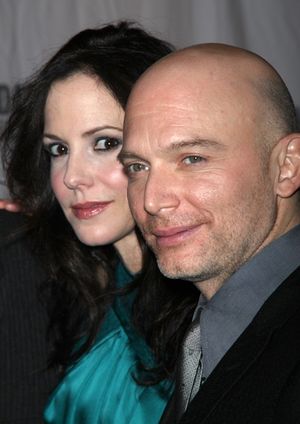 Mary-Louise Parker and Michael Cerveris

 Photo