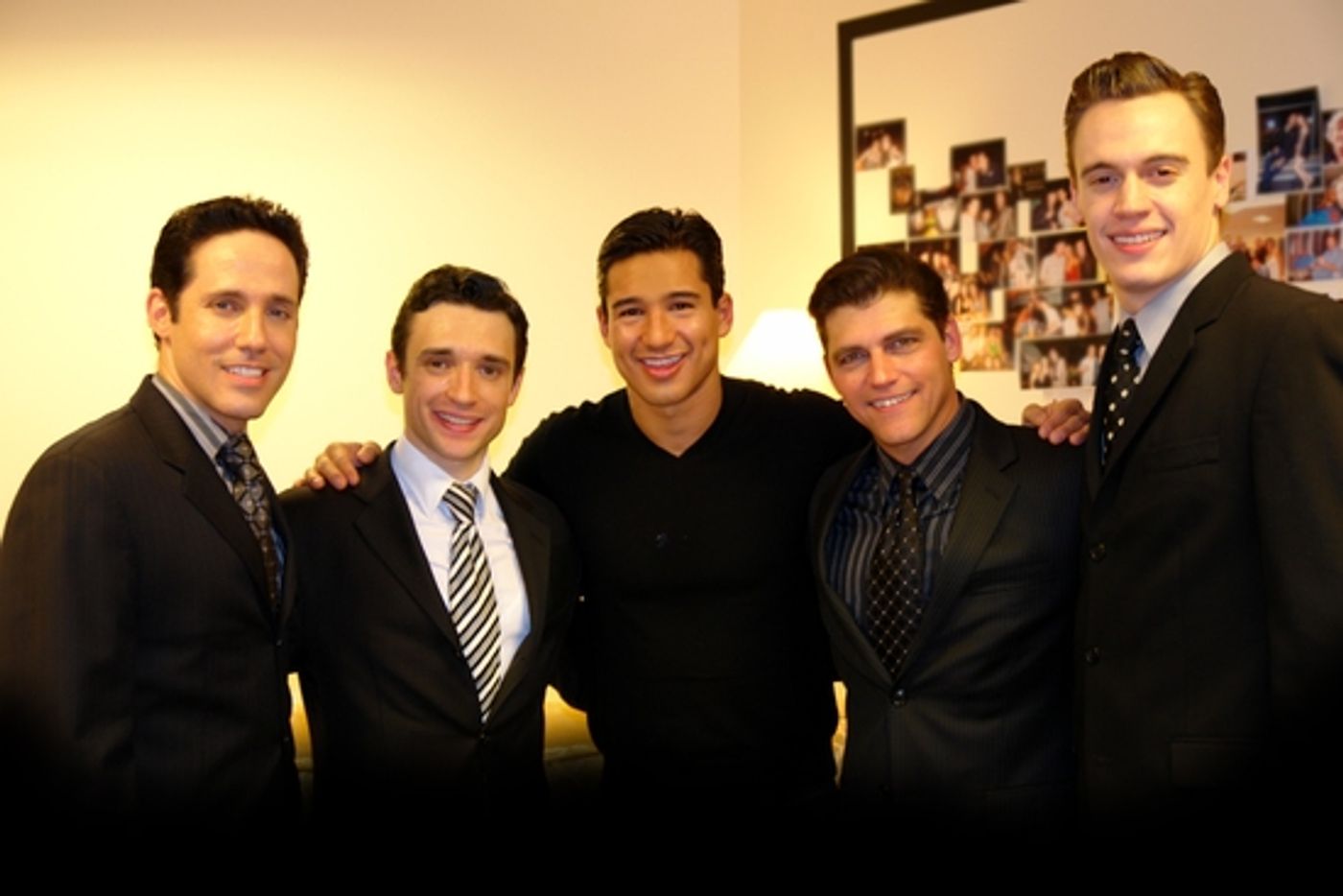 Photo Flash: Mario Lopez Visits JERSEY BOYS Las Vegas Photo Flash: Mario Lopez Visits JERSEY BOYS Las Vegas Image