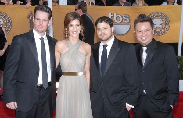 Kevin Dillon, Perrey Reeves, Jerry Ferrara, and Rex Lee

 Photo