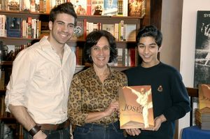 Diego Rodriguez, Suzanna Reich and Mark Indelicato @ BroadwayWorld Diego Rodriguez, Suzanna Reich and Mark Indelicato Photo