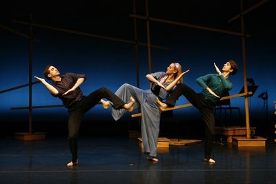Diego Rodriguez as JosÃƒÂ© LimÃƒÂ³n, Angela Stellute as Doris Humphrey, and M Photo