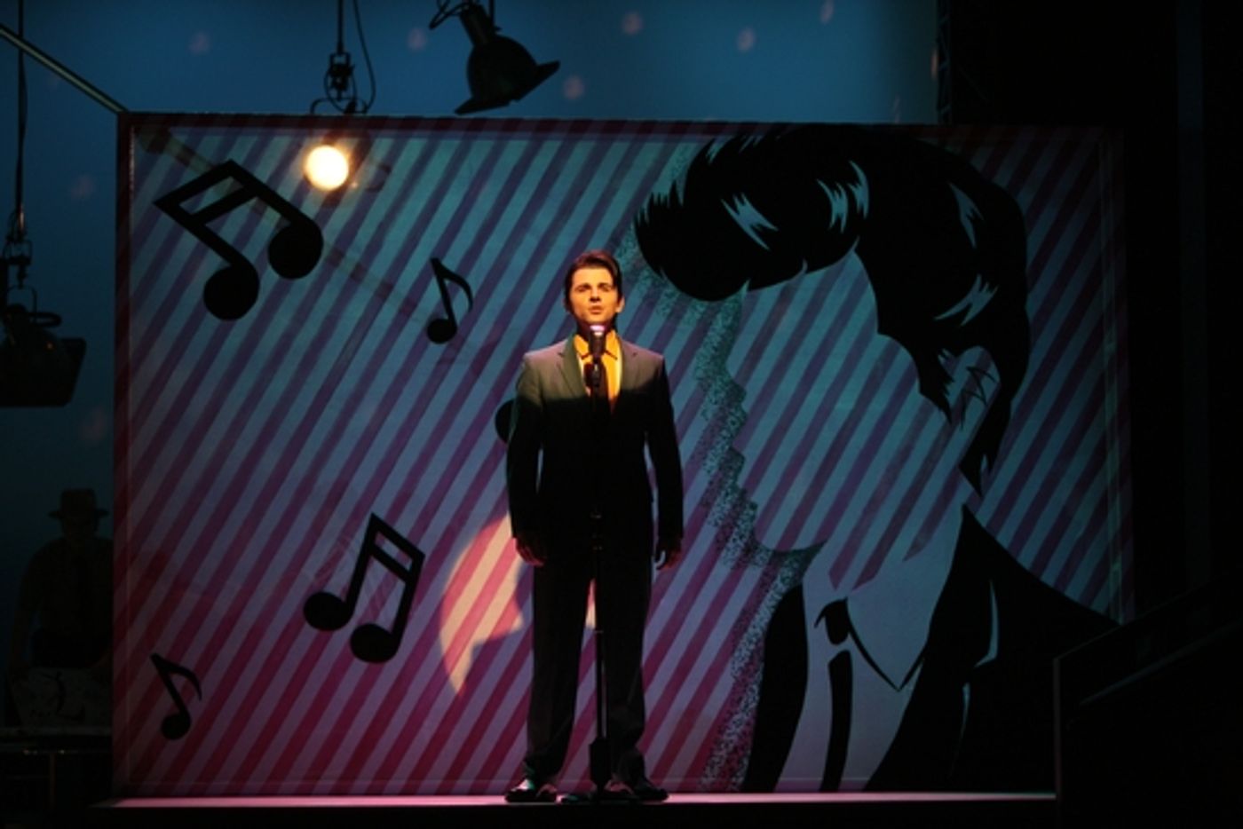 Photo Flash: THE TWO GENTLEMEN OF VERONA at the Guthrie  Image