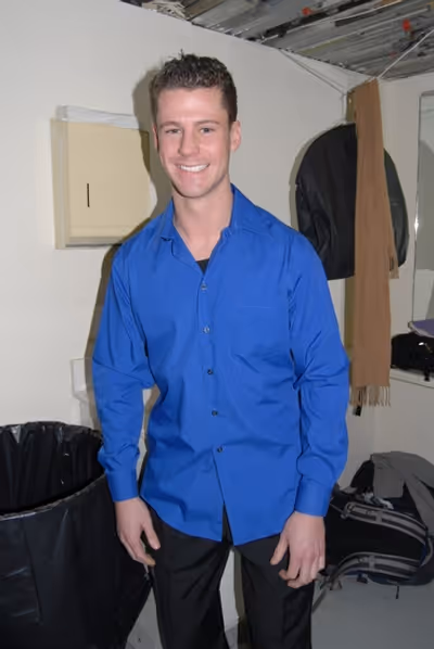 Luke Hawkins Photo