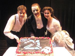 Tim Martin Gleason, Howard McGillin and Elizabeth Loyacano @ BroadwayWorld Tim Martin Gleason, Howard McGillin and Elizabeth Loyacano Photo