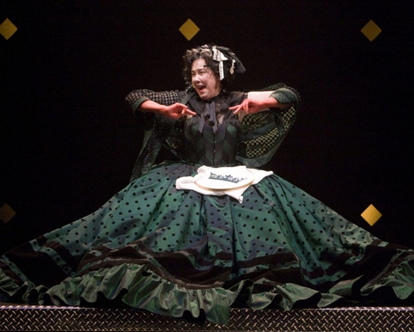 Photo Flash: PIPPIN at LA's Market Taper Forum  Image