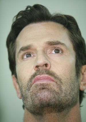 Rupert Everett

 Photo