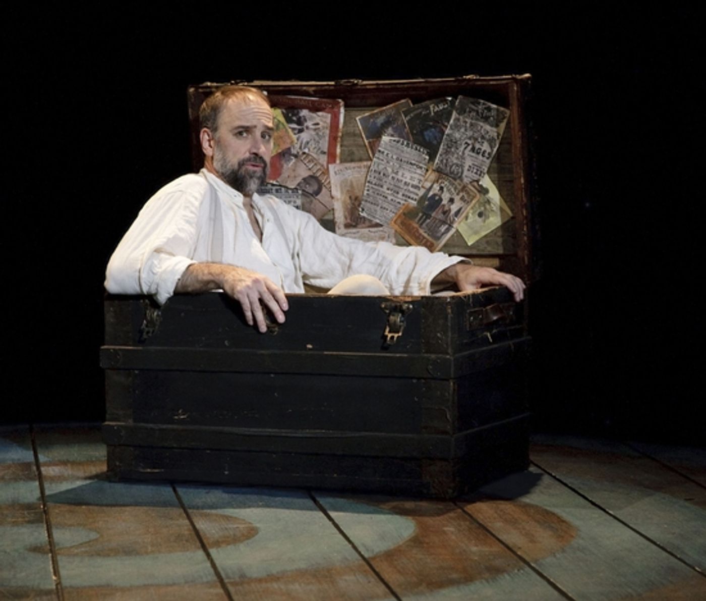 Photo Flash: SHIPWRECKED at Primary Stages  Image