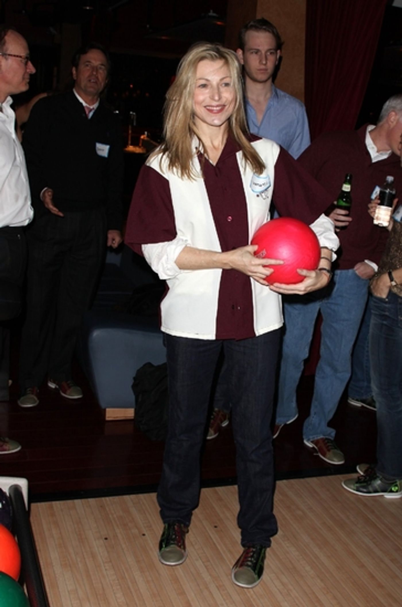 Photo Coverage: Second Stage Theatre's 2009 All-Star Bowling Classic Photo Coverage: Second Stage Theatre's 2009 All-Star Bowling Classic Image