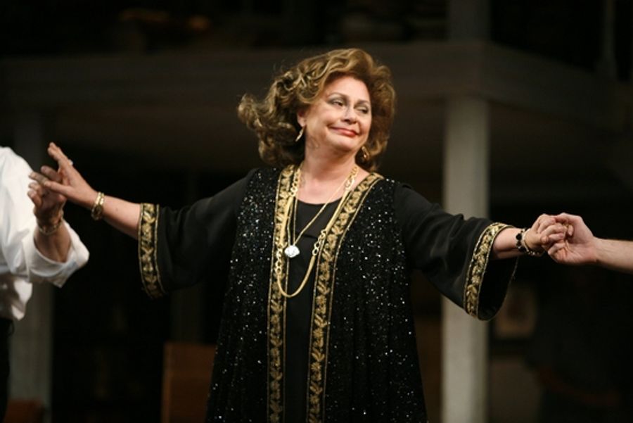 Photo Coverage: Elizabeth Ashley Joins AUGUST:OSAGE COUNTY Image
