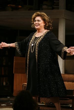 Elizabeth Ashley Photo