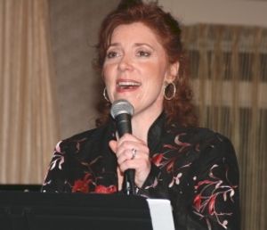 Leigh Barrett sings of Possibilities from The Navigator Photo