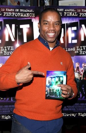 Rodney Hicks @ BroadwayWorld Rodney Hicks Photo