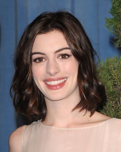 Anne Hathaway Photo