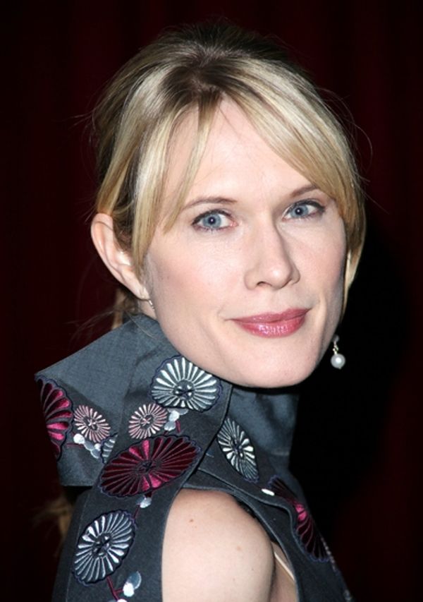Stephanie March

 Photo