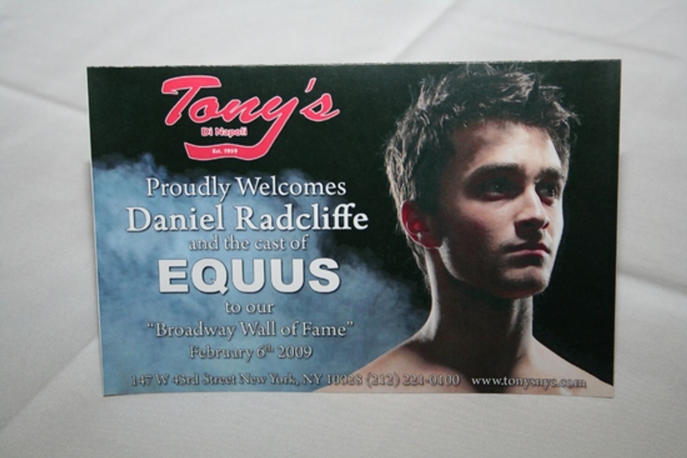 Photo Coverage: EQUUS Star Daniel Radcliffe's Portrait Unveiled at Tony's DiNapoli  Image