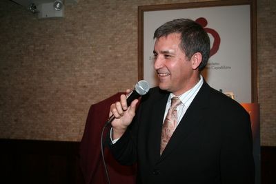 Host Bruce Dimpflmaier welcomes Daniel Radcliffe and the cast and crew of Equus Photo