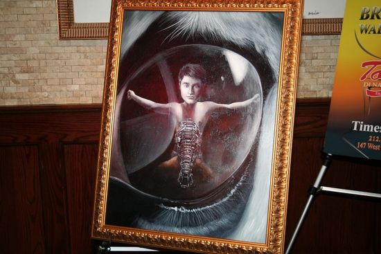 Photo Coverage: EQUUS Star Daniel Radcliffe's Portrait Unveiled at Tony's DiNapoli — photo 15 of 32