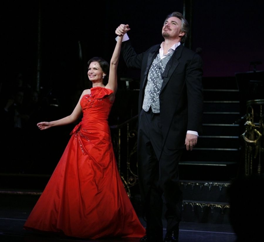 Photo Coverage: Encores! MUSIC IN THE AIR Curtain Call Image