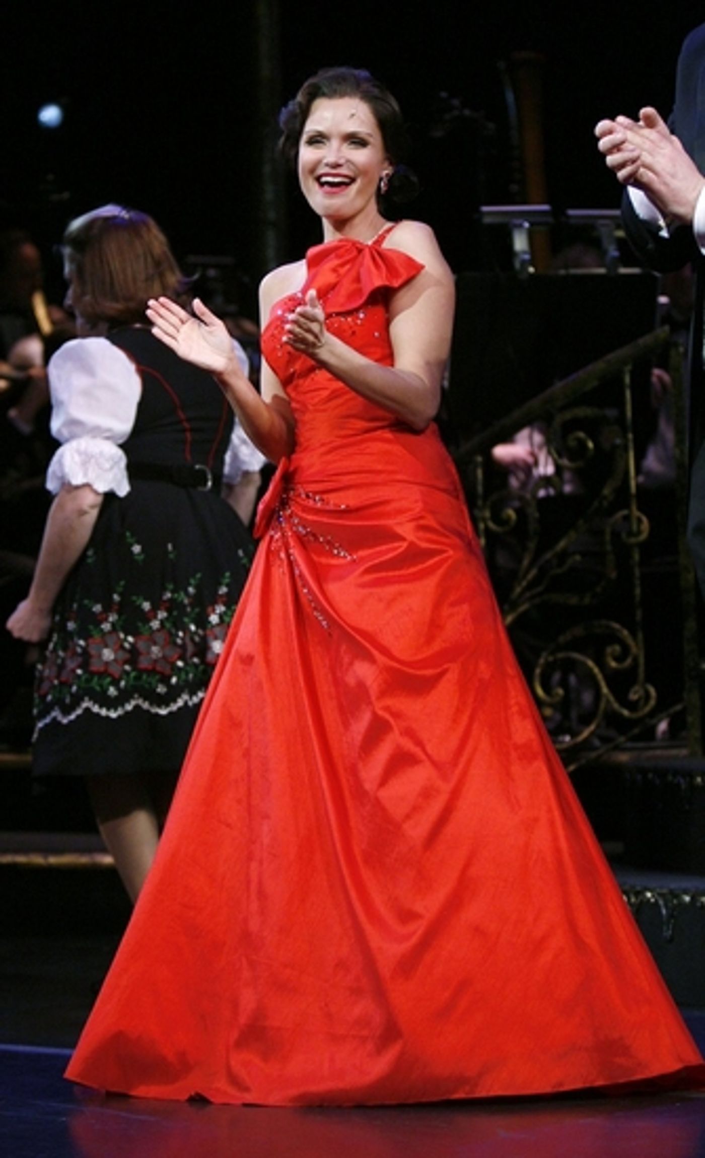 Photo Coverage: Encores! MUSIC IN THE AIR Curtain Call  Image