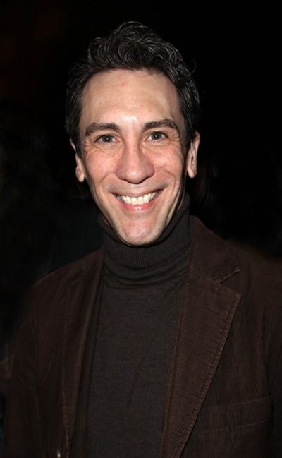 Robert Sella

 Photo