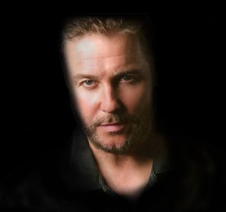 William L Petersen Photo