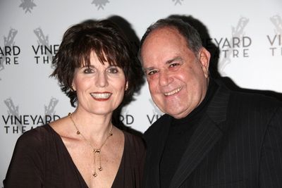 Lucie Arnaz and Laurence Luckinbill Photo