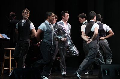 Alan Cumming and his boys!

 Photo