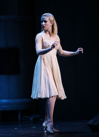 Jessica Lee Goldyn

 Photo