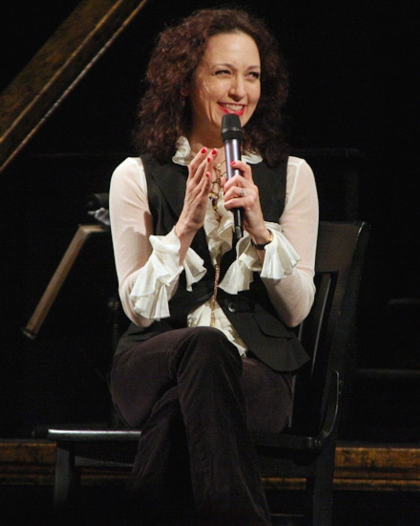Photo Coverage: 'Talkback Tuesdays' at CHICAGO with Bebe Neuwirth  Image